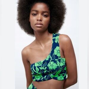 NWT Zara jacquard green blue asymmetrical top size S